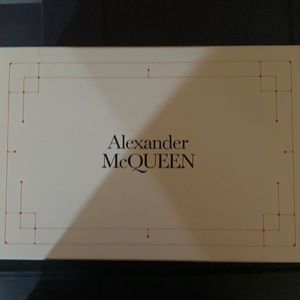 Alexander mcqueen